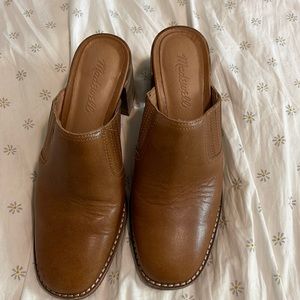 Madewell brown leather clog. Excellent condition